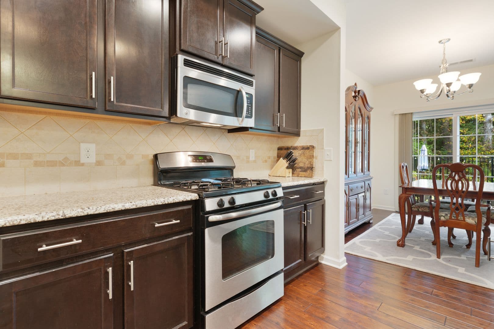 Durham House: 2231 Tanners Mill Dr