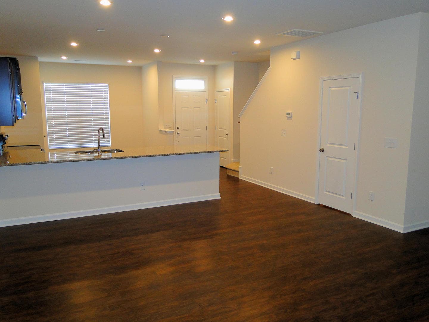Raleigh House: 8814 Commons Townes Dr