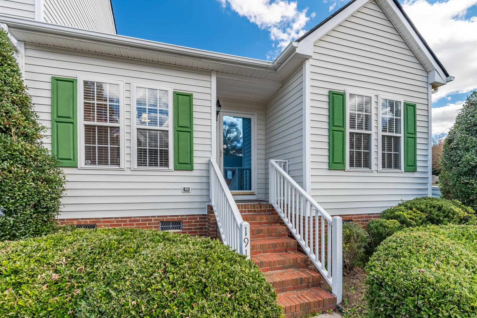 Fuquay Varina Townhome: 1919 Stroll Cir.
