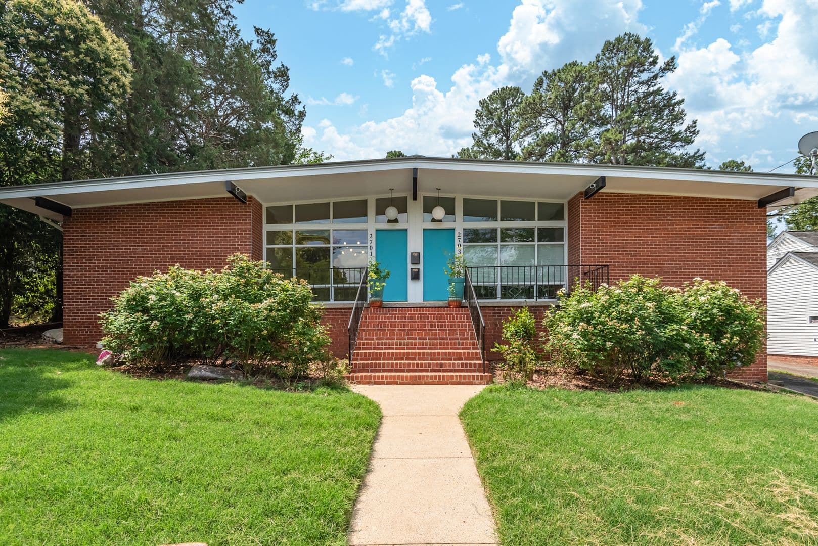 Raleigh Apartment: 2703 Ashland St