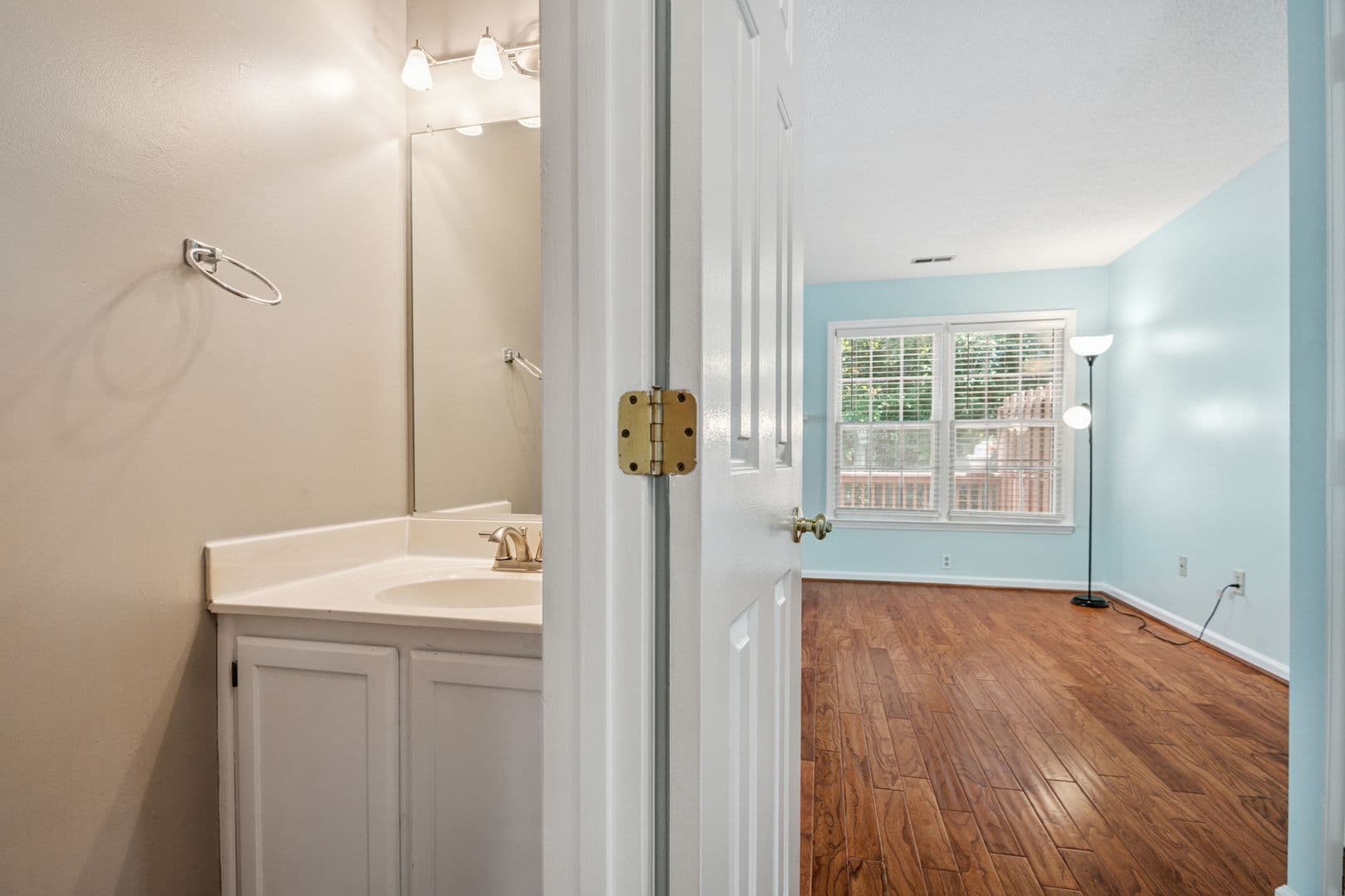 Durham Townhome: 128 Shady Spring Pl