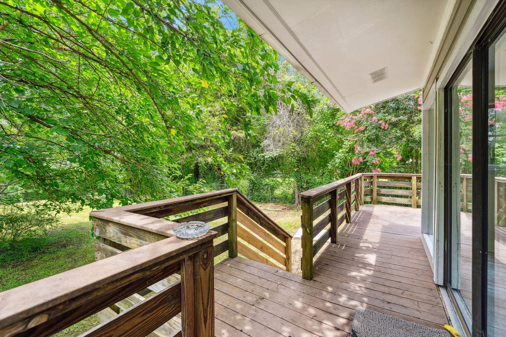 Durham House: 2915 University Dr