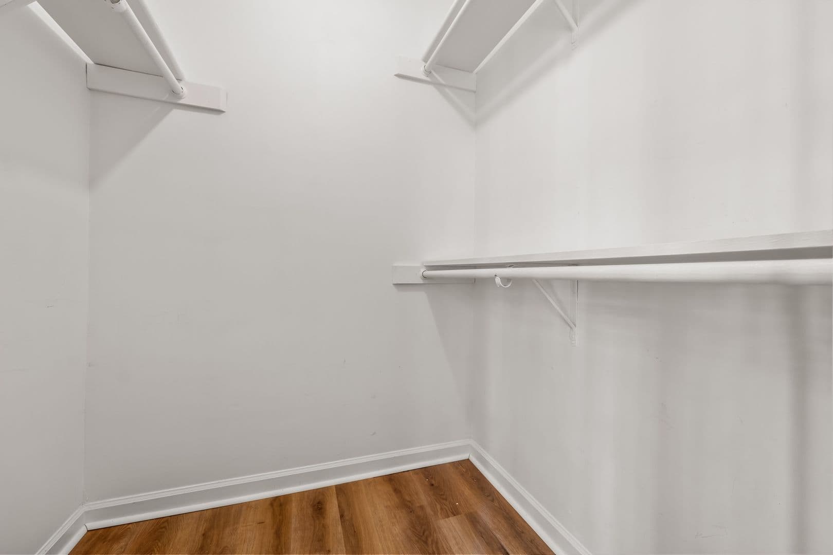 Cary Townhome: 732 Branniff Dr