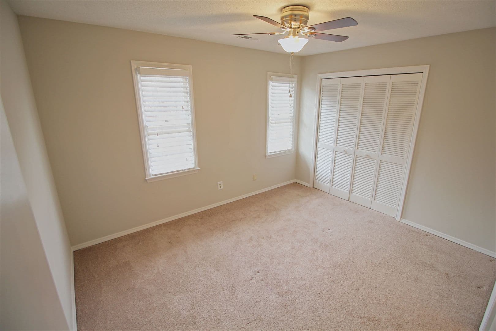 Raleigh Apartment: Pinna Ct and Hammock Pl