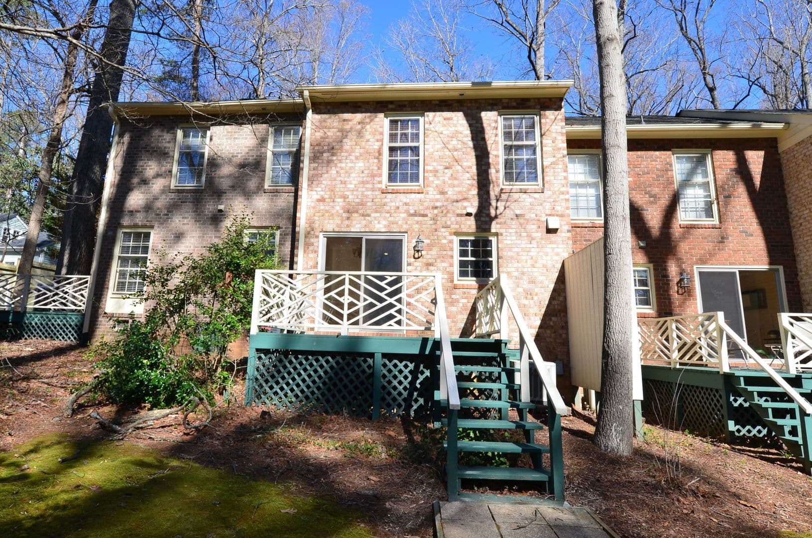 Chapel Hill House: 409 Smith Ave