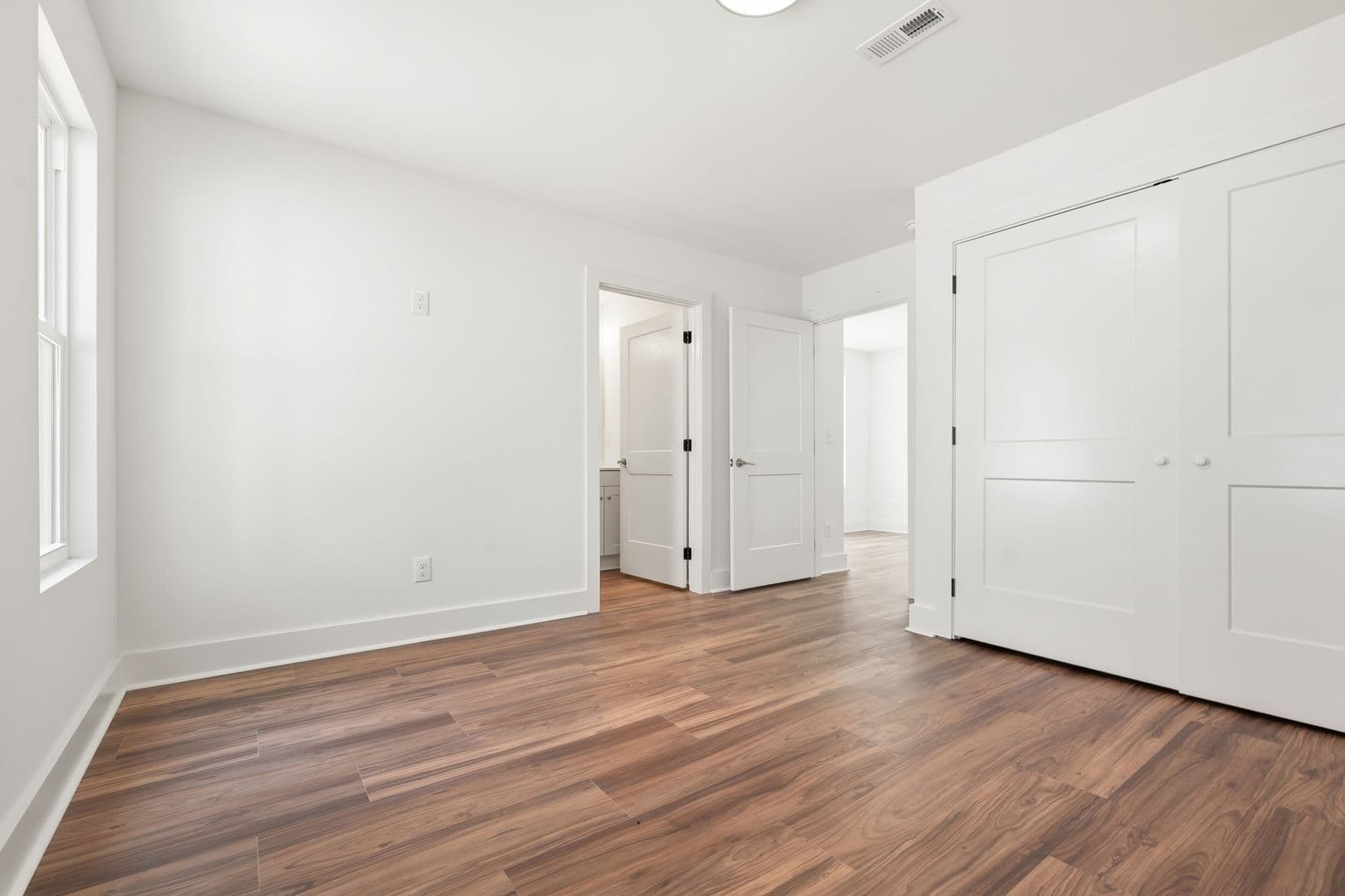 Durham House: 711 Gerard St