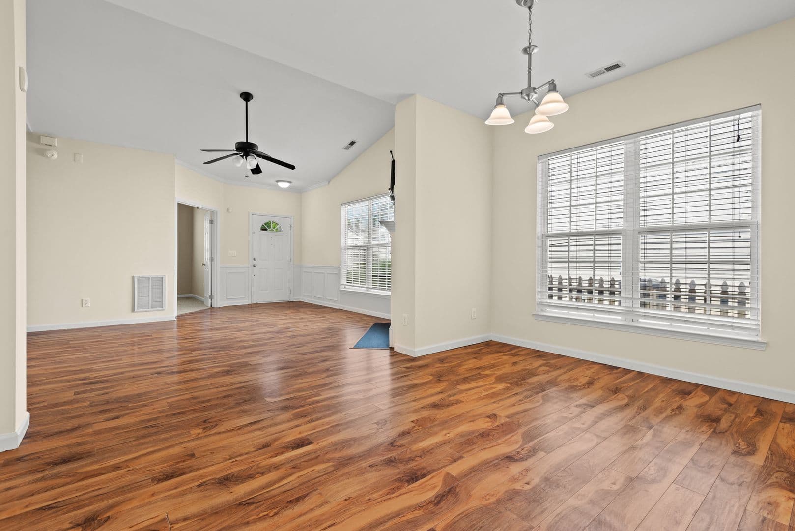 Durham House: 2225 Gablefield Lane