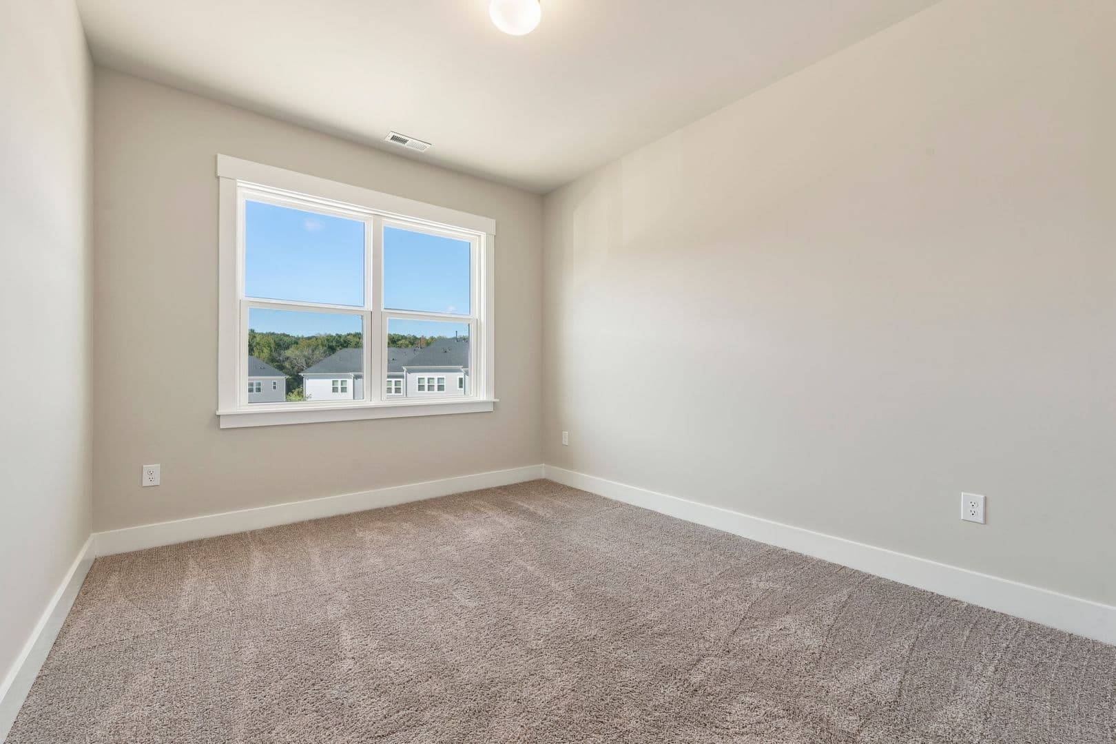 Pittsboro House: 277 Wendover Pkwy