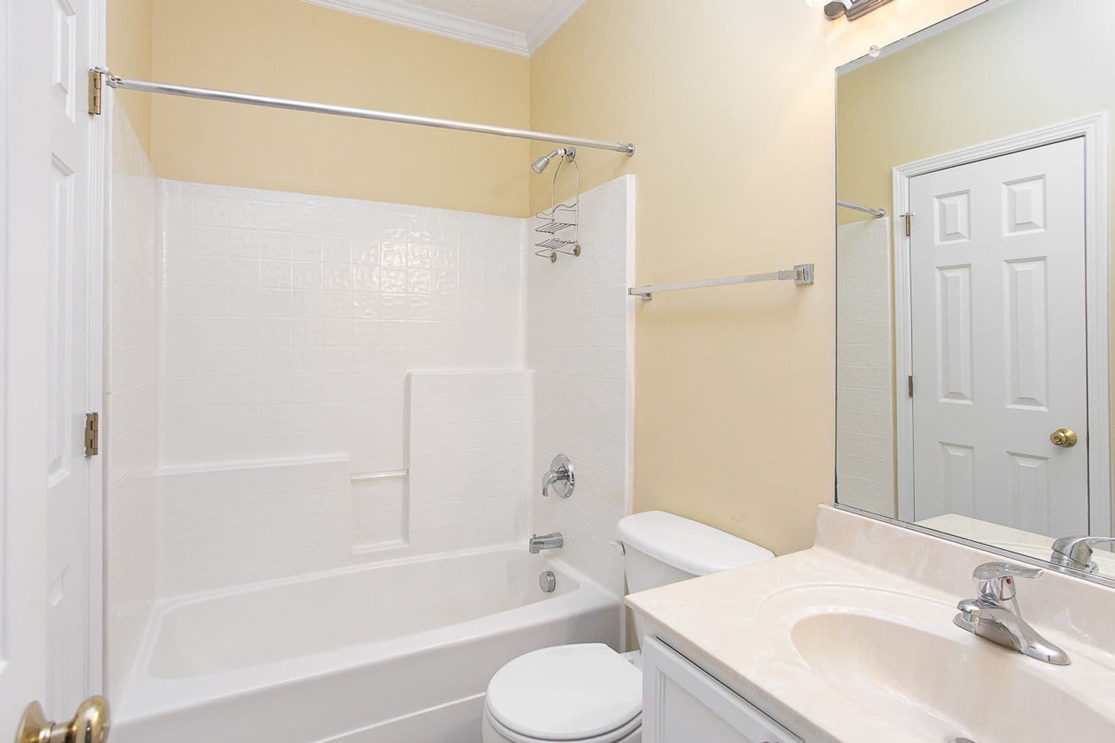 Raleigh House: 4824 Tommans Trl