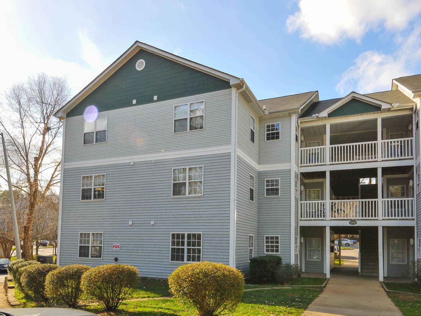 Raleigh Apartment: 2000 University Woods Rd