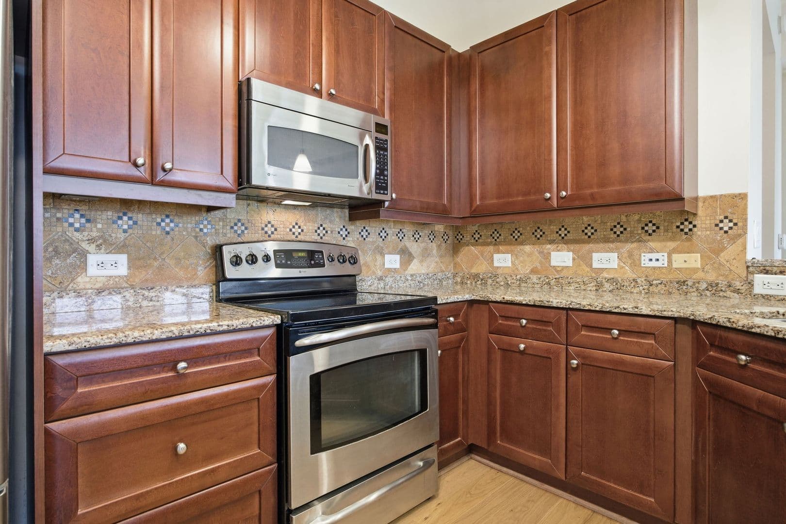 Raleigh Condo: 618 N Boylan Ave
