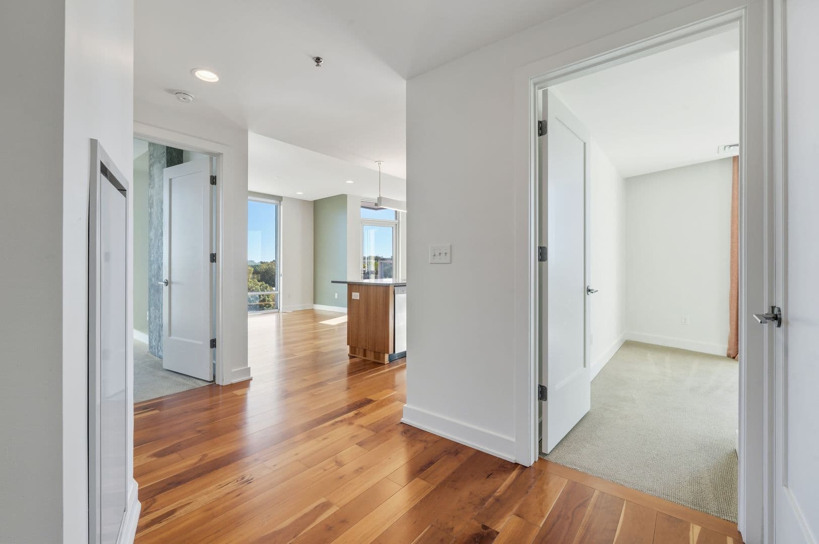 Chapel Hill Condo: 601 W. Rosemary Street #604