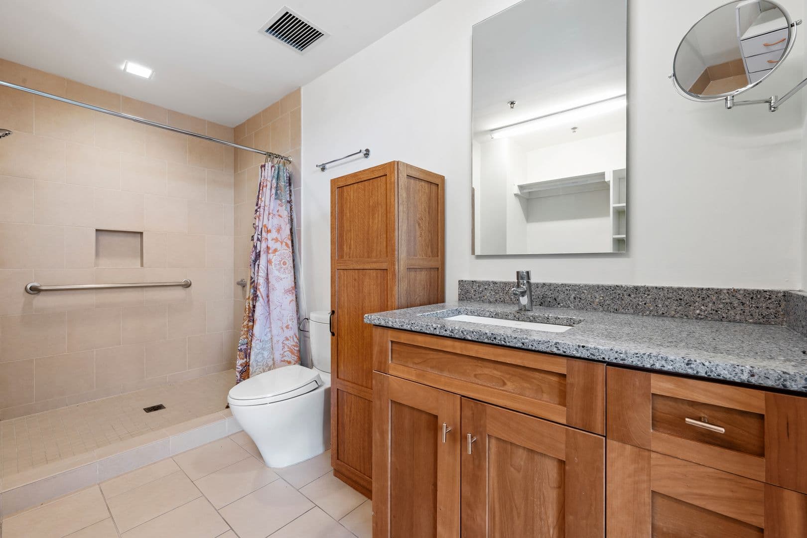 Chapel Hill Condo: 601 W. Rosemary Street #604