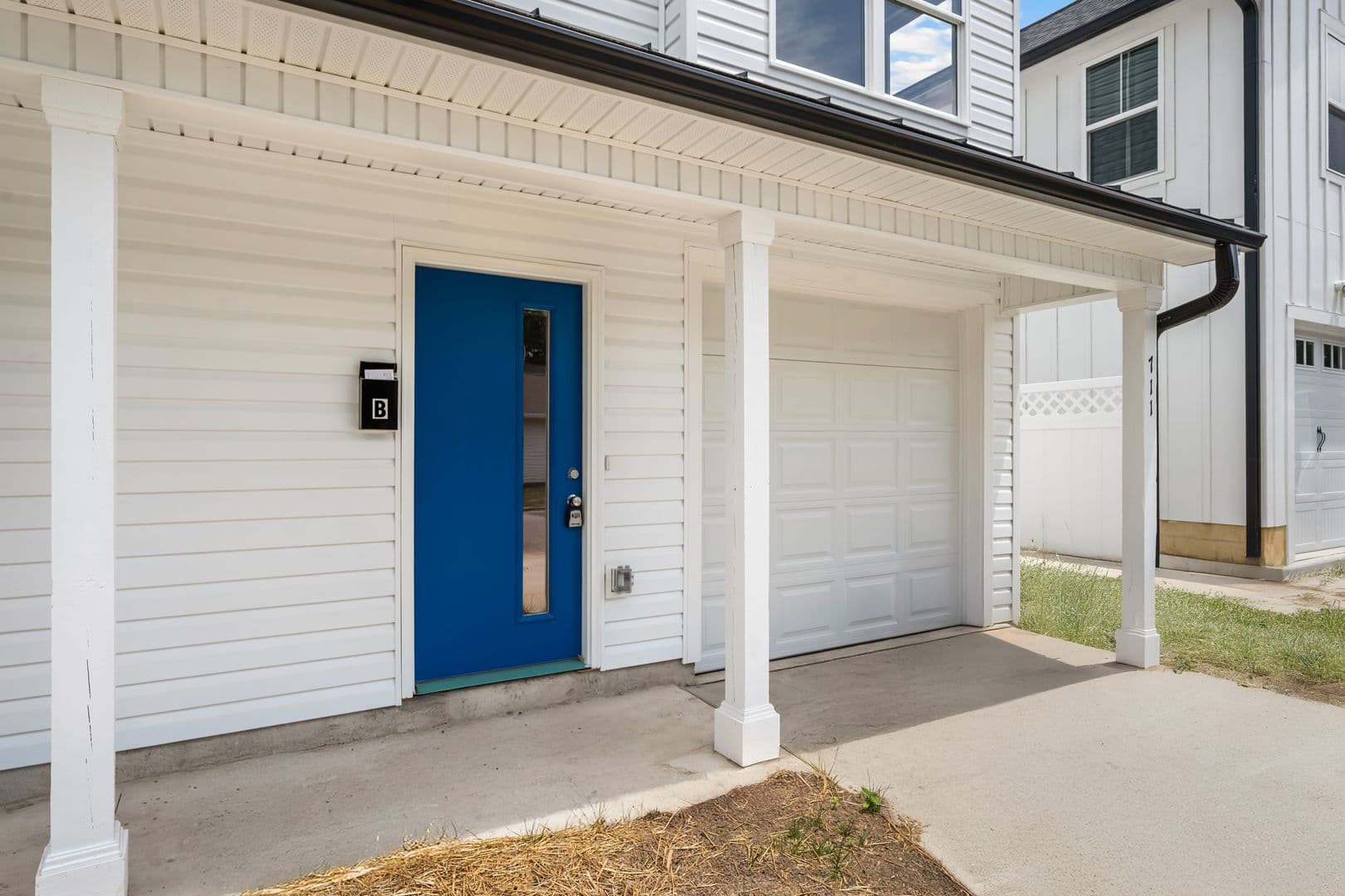Durham House: 711 Gerard St