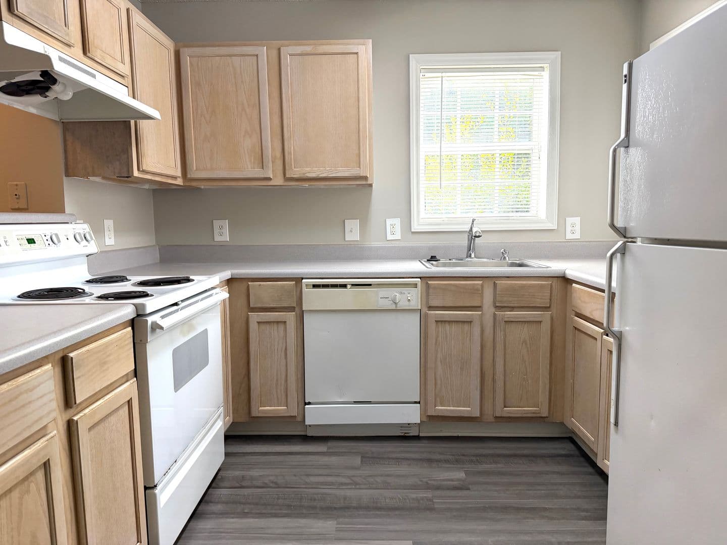 Raleigh Apartment: 2000 University Woods Rd