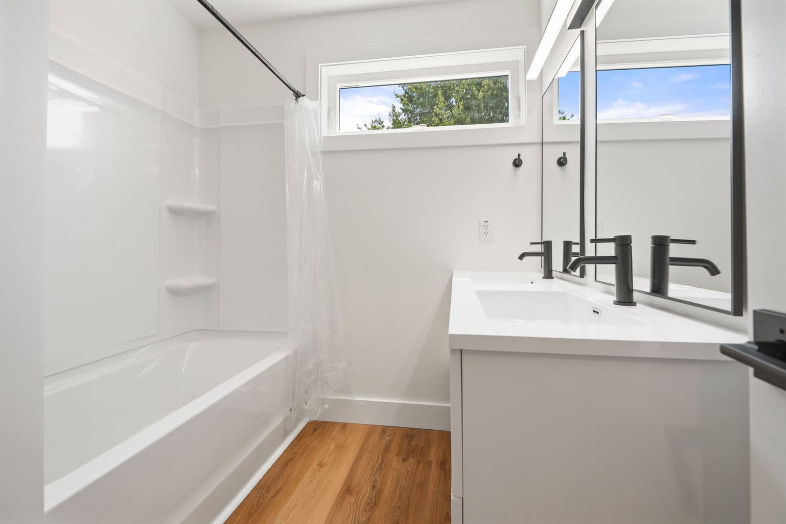 Durham Apartment: 507 Dupree St