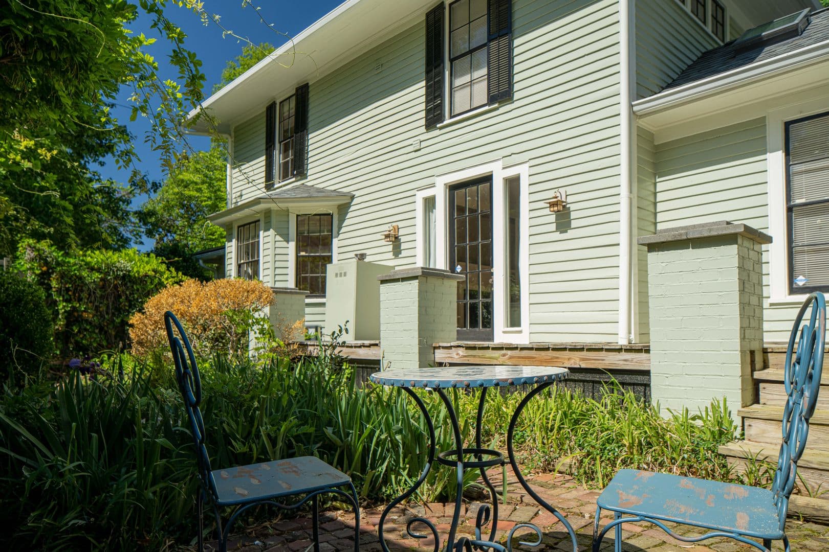 Chapel Hill Apartment: 205 Vance St