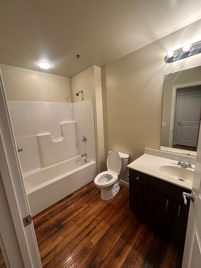 New Bedford Apartment: 200 Riverside Ave.