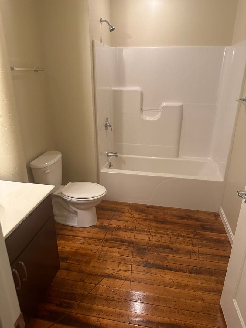 New Bedford Apartment: 200 Riverside Ave.