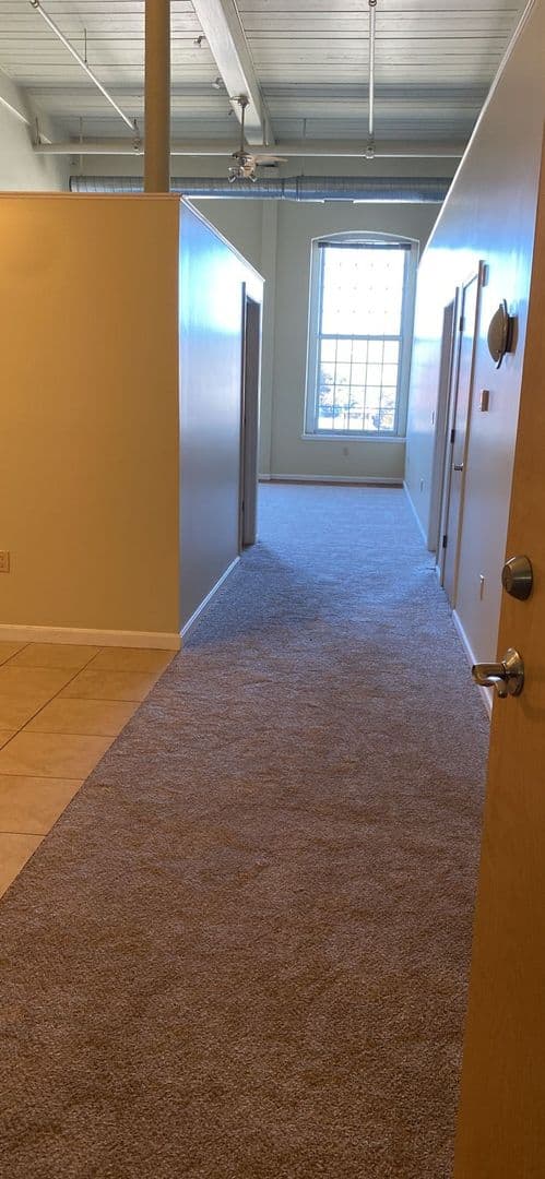 New Bedford Apartment: 75 Wamsutta Street