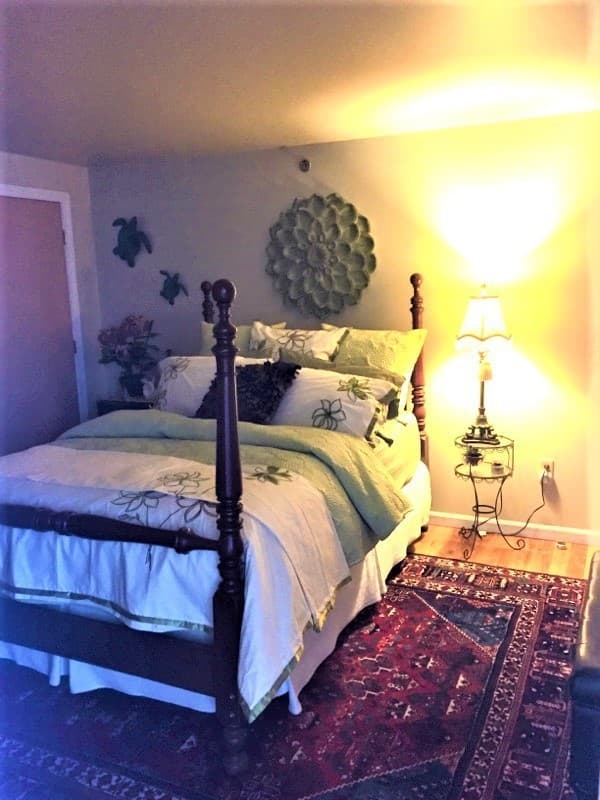 New Bedford Apartment: 10 Manomet Street