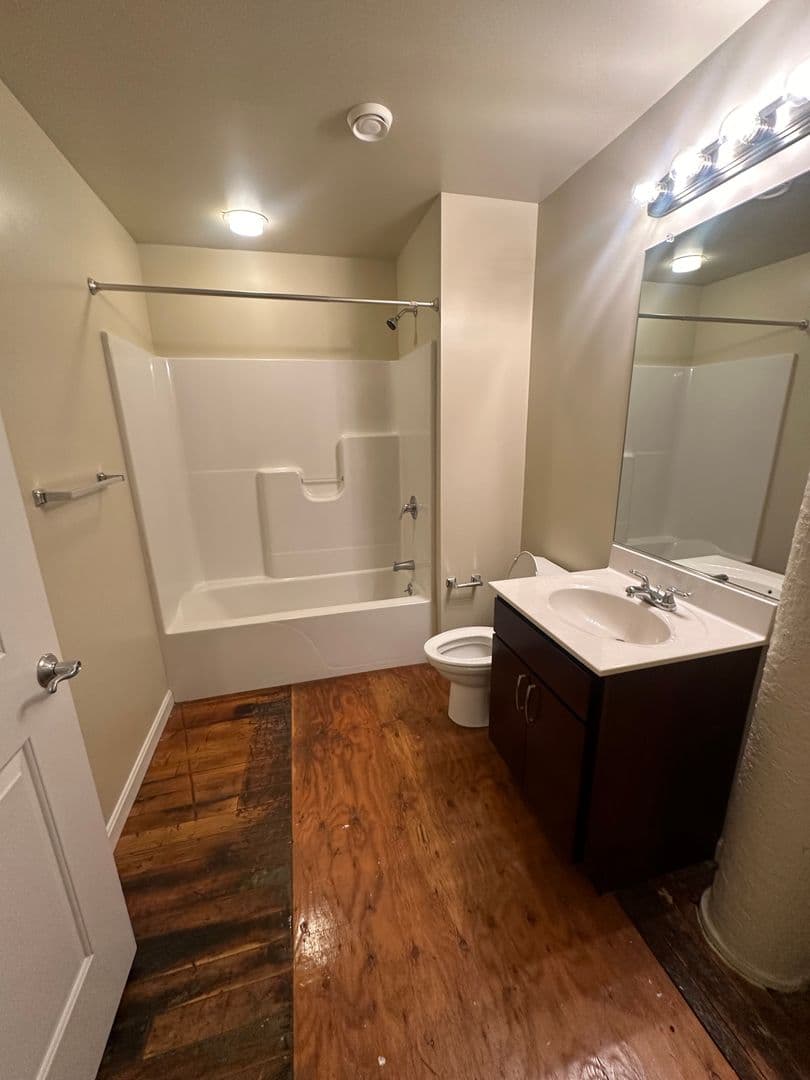 New Bedford Apartment: 200 Riverside Ave.