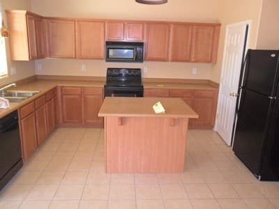 Buckeye House: 1637 E Aspen Ave