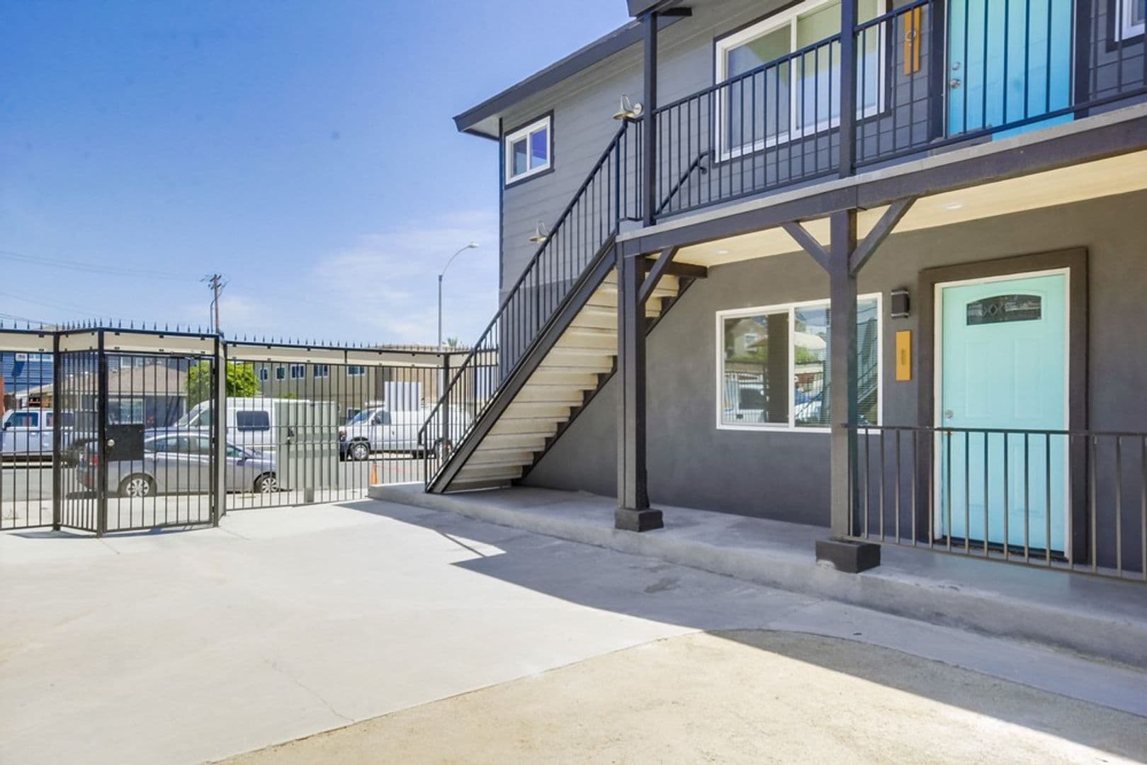 San Diego Apartment: 4218 49th Street