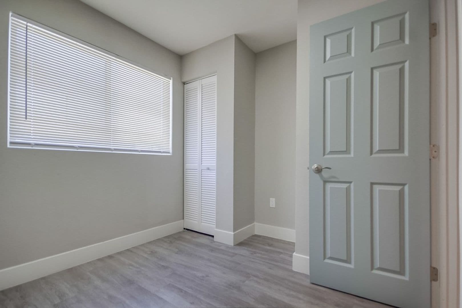 San Diego Apartment: 4218 49th Street