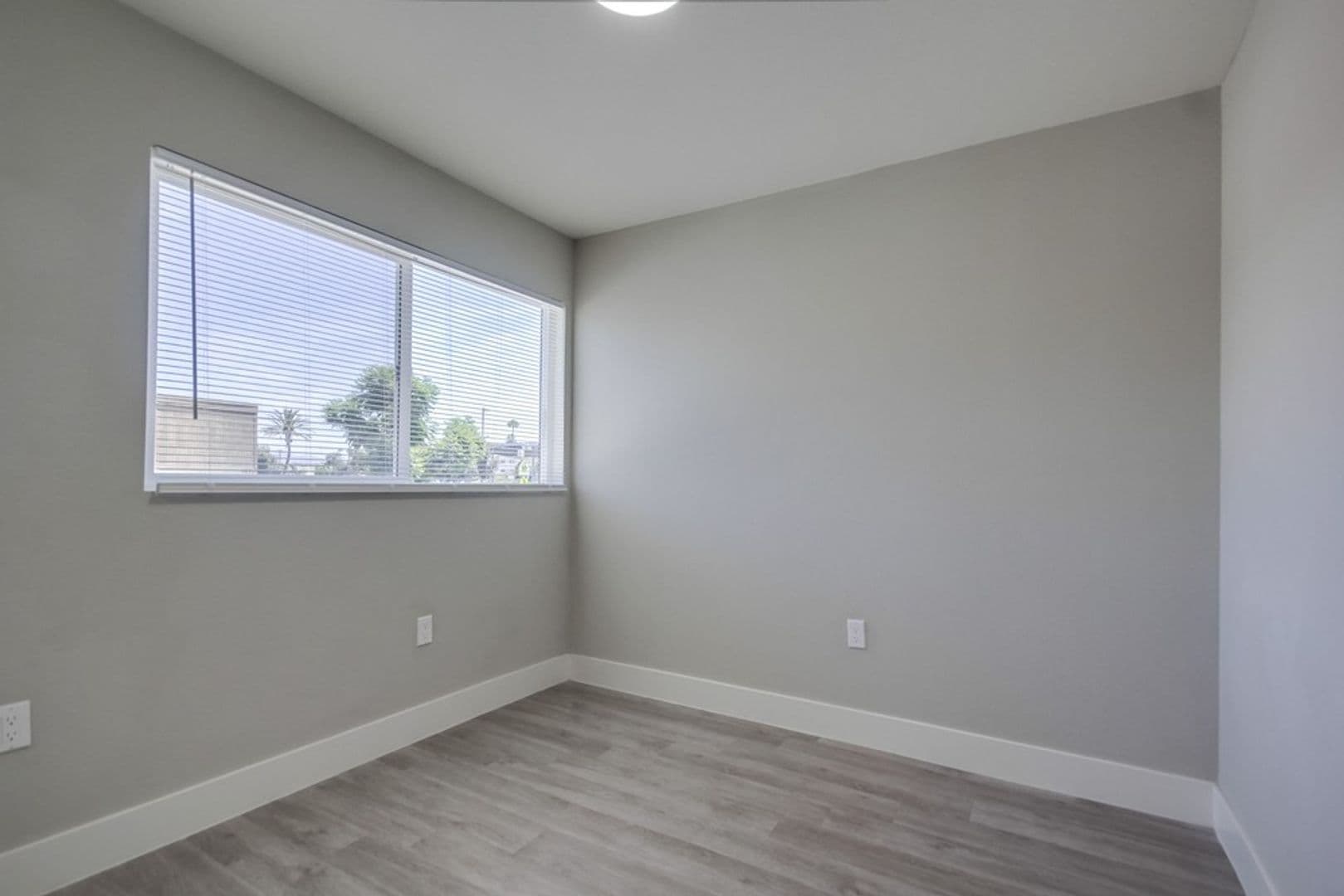 San Diego Apartment: 4218 49th Street