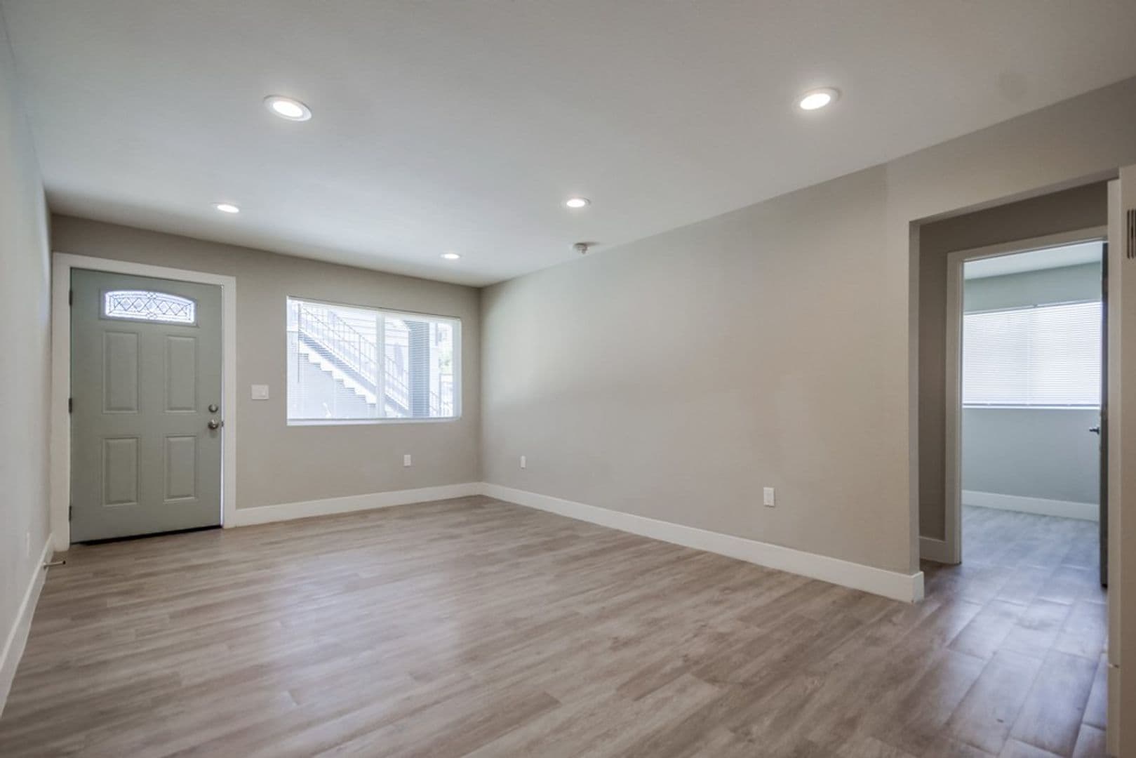 San Diego Apartment: 4218 49th Street
