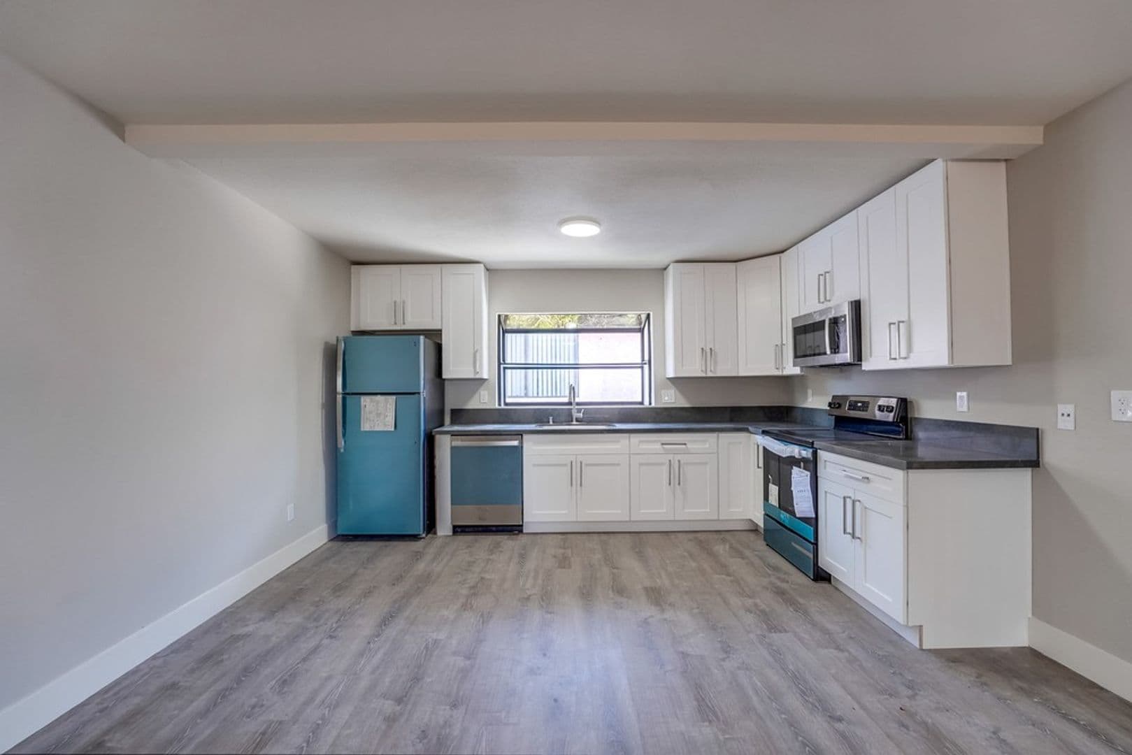 San Diego Apartment: 4226 Chamoune Ave.