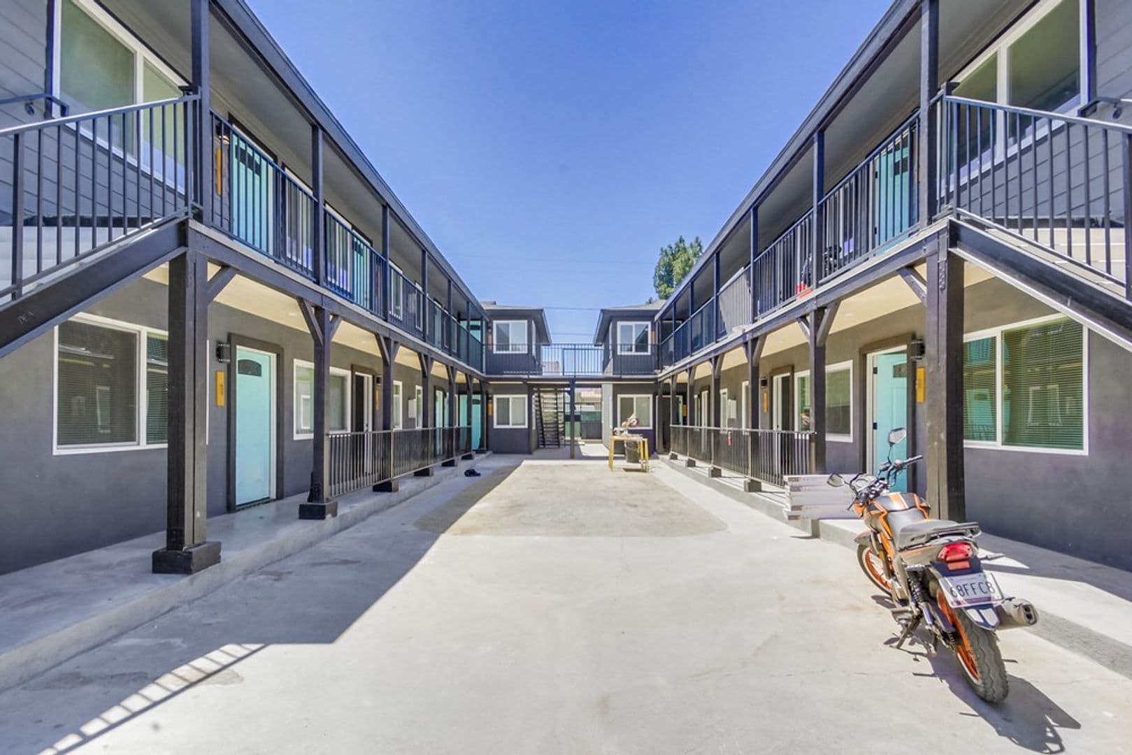 San Diego Apartment: 4218 49th Street