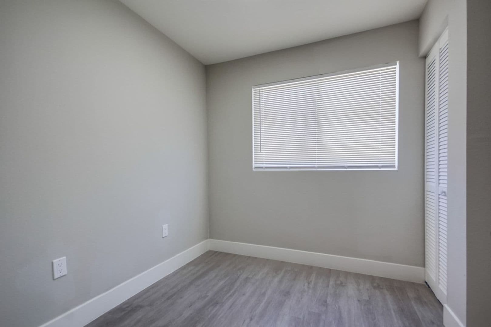 San Diego Apartment: 4218 49th Street