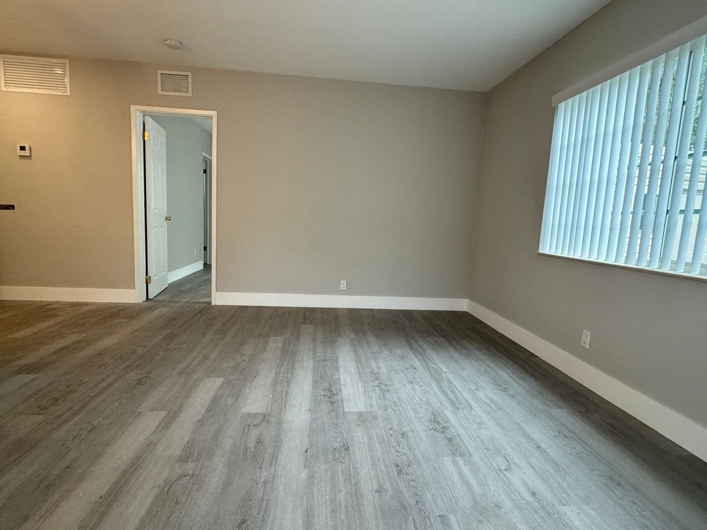 Fort Lauderdale Apartment: 716 SE 14th CT