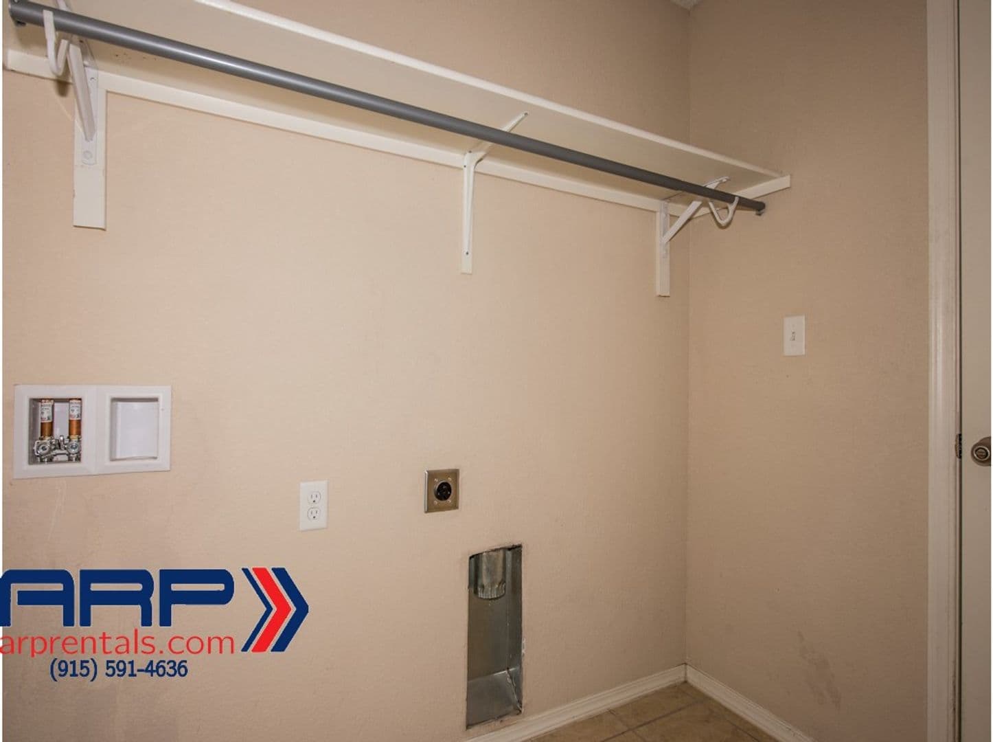 El Paso House: 2613 CHRIS EVERT PL