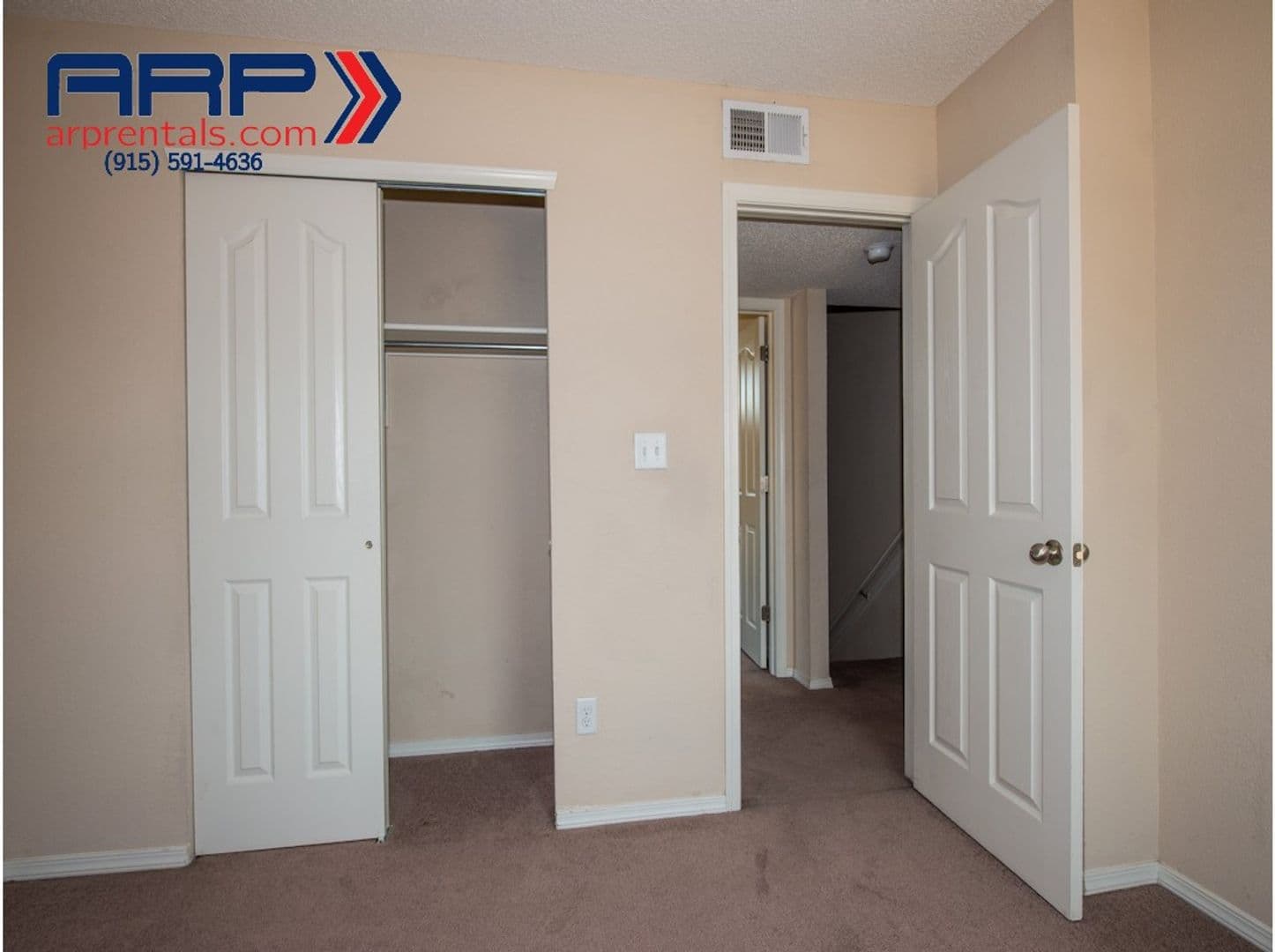 El Paso House: 2613 CHRIS EVERT PL