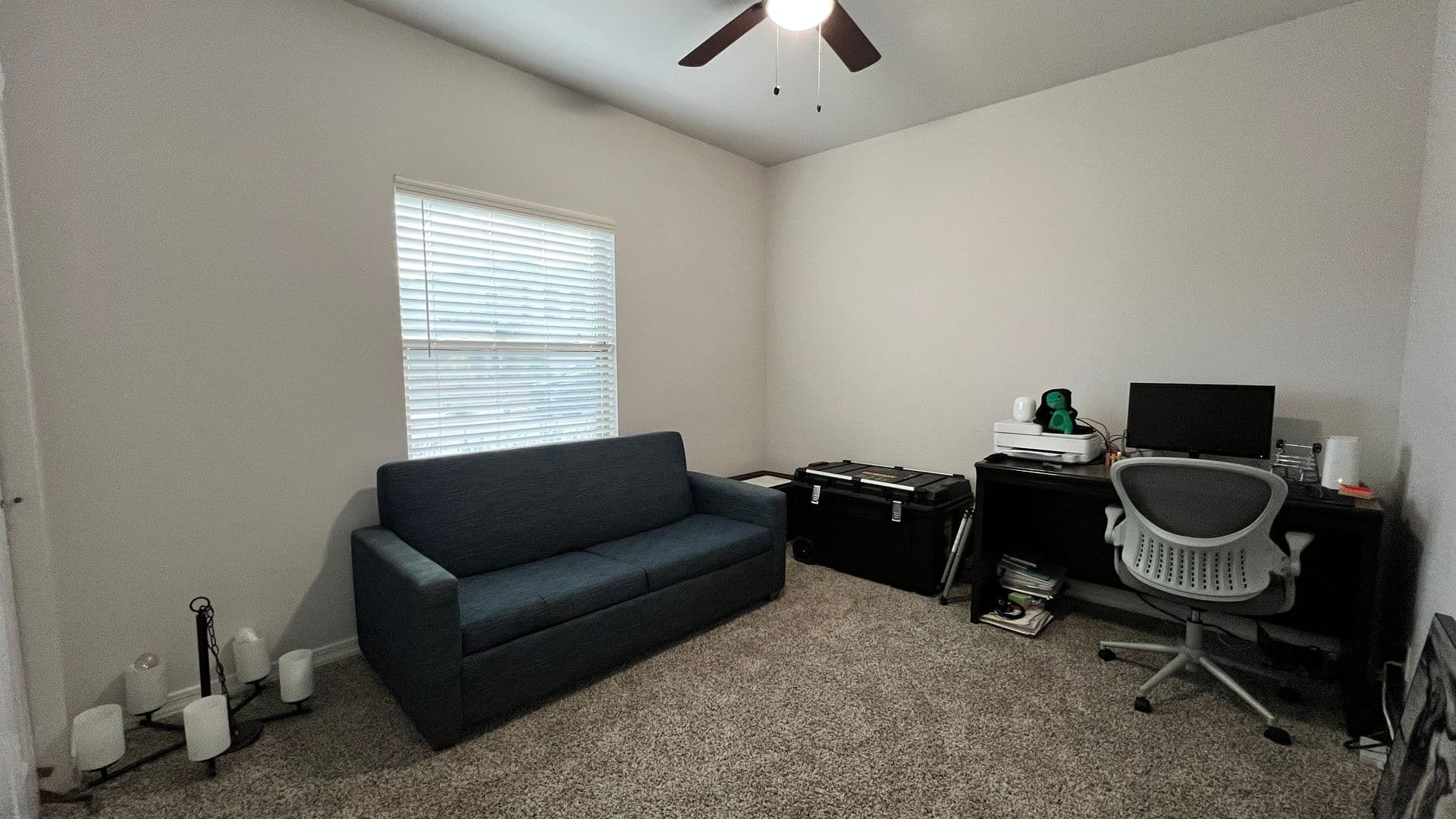 El Paso House: 1107 Sky River St