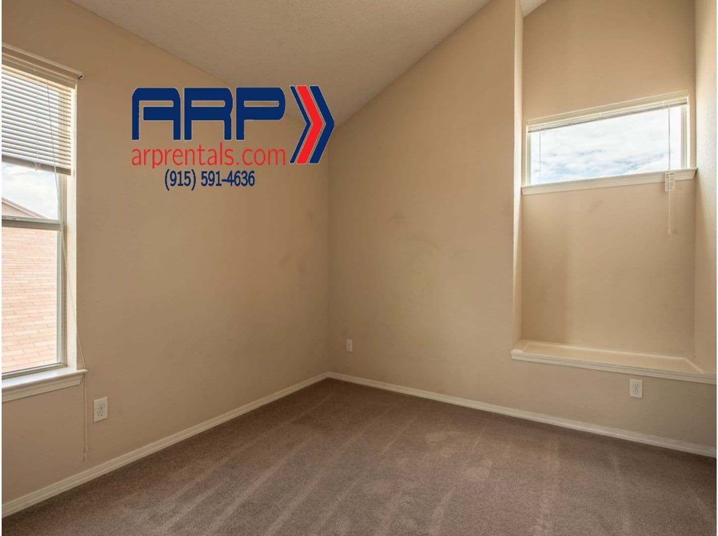 El Paso House: 2613 CHRIS EVERT PL