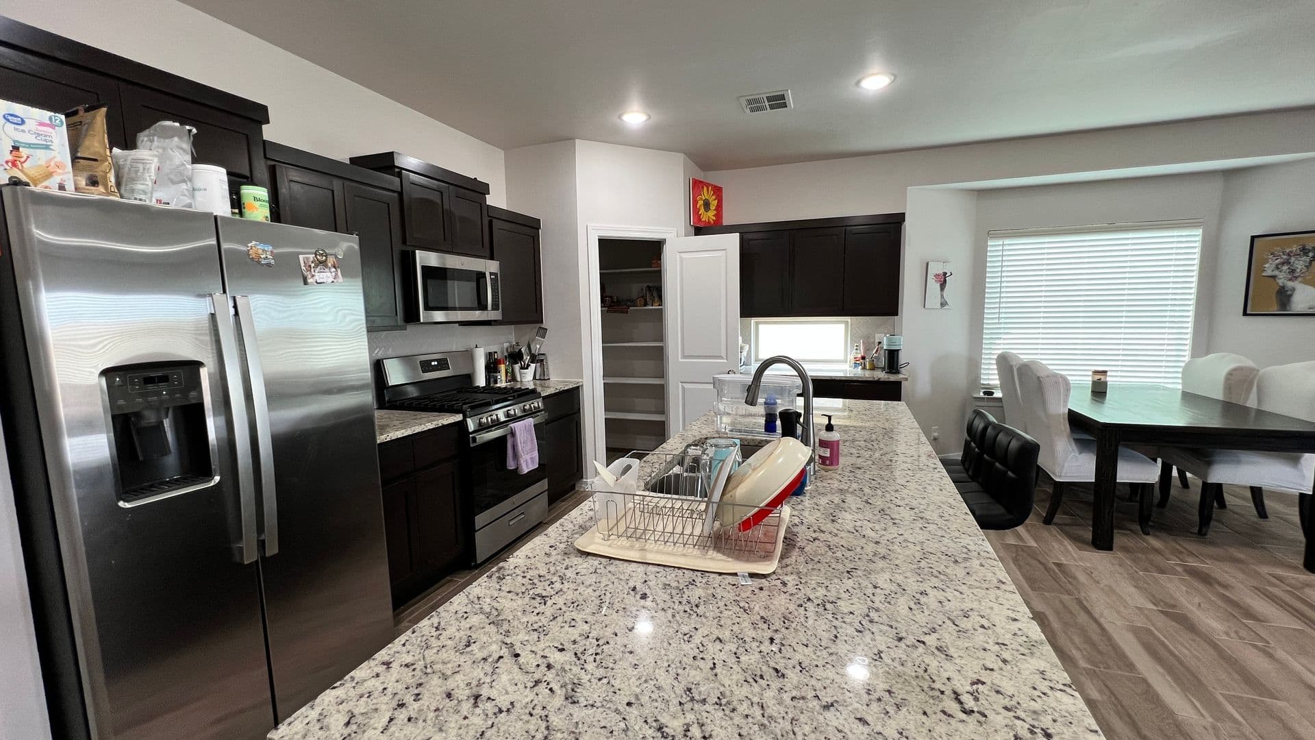 El Paso House: 1107 Sky River St