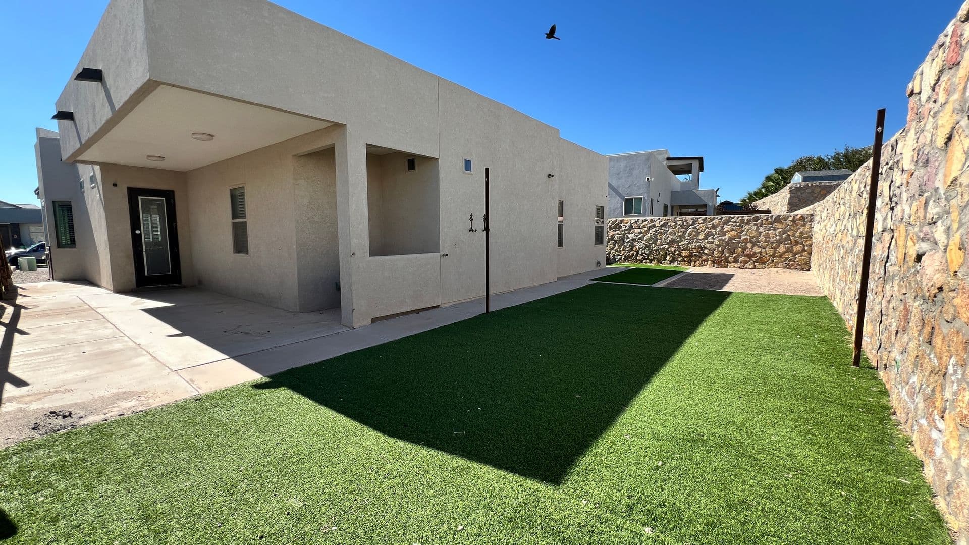 EL Paso House: 12565 Barbaro