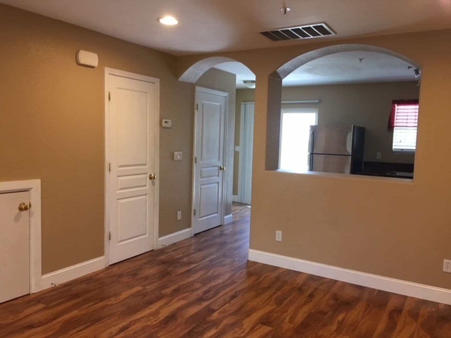 Sparks Apartment: 417 11th Street