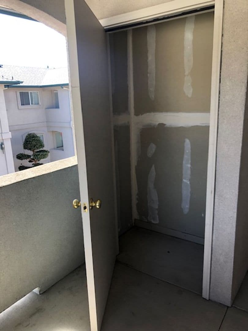 Sparks Apartment: 830 G Street