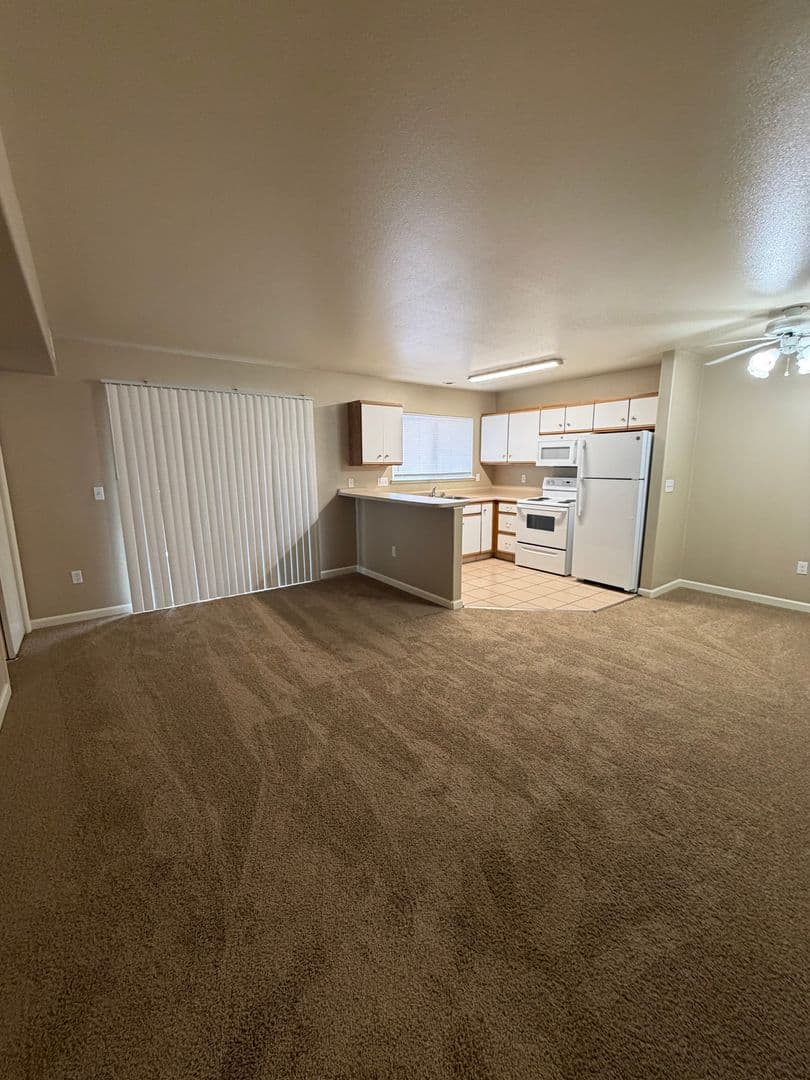 Sparks Apartment: 830 G Street