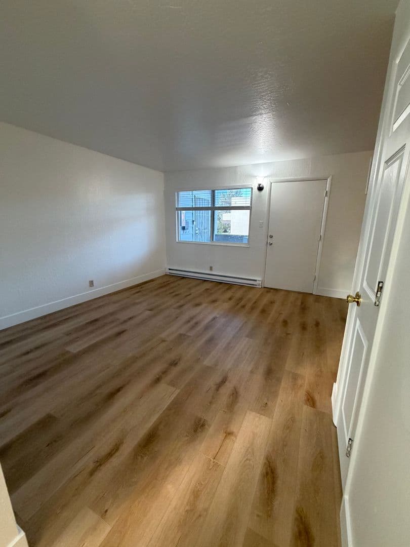 Reno Apartment: 1355 Carlin Street