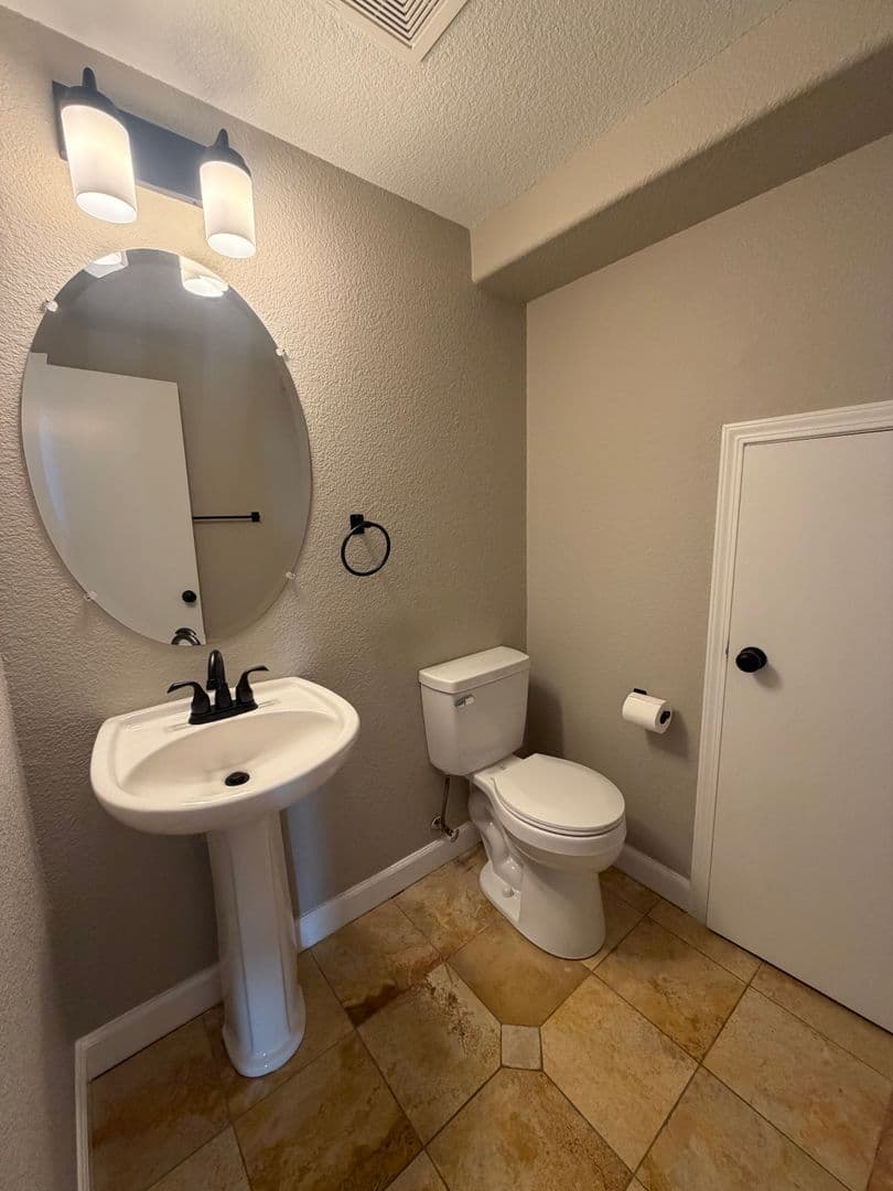 Reno House: 6212 Everest Drive