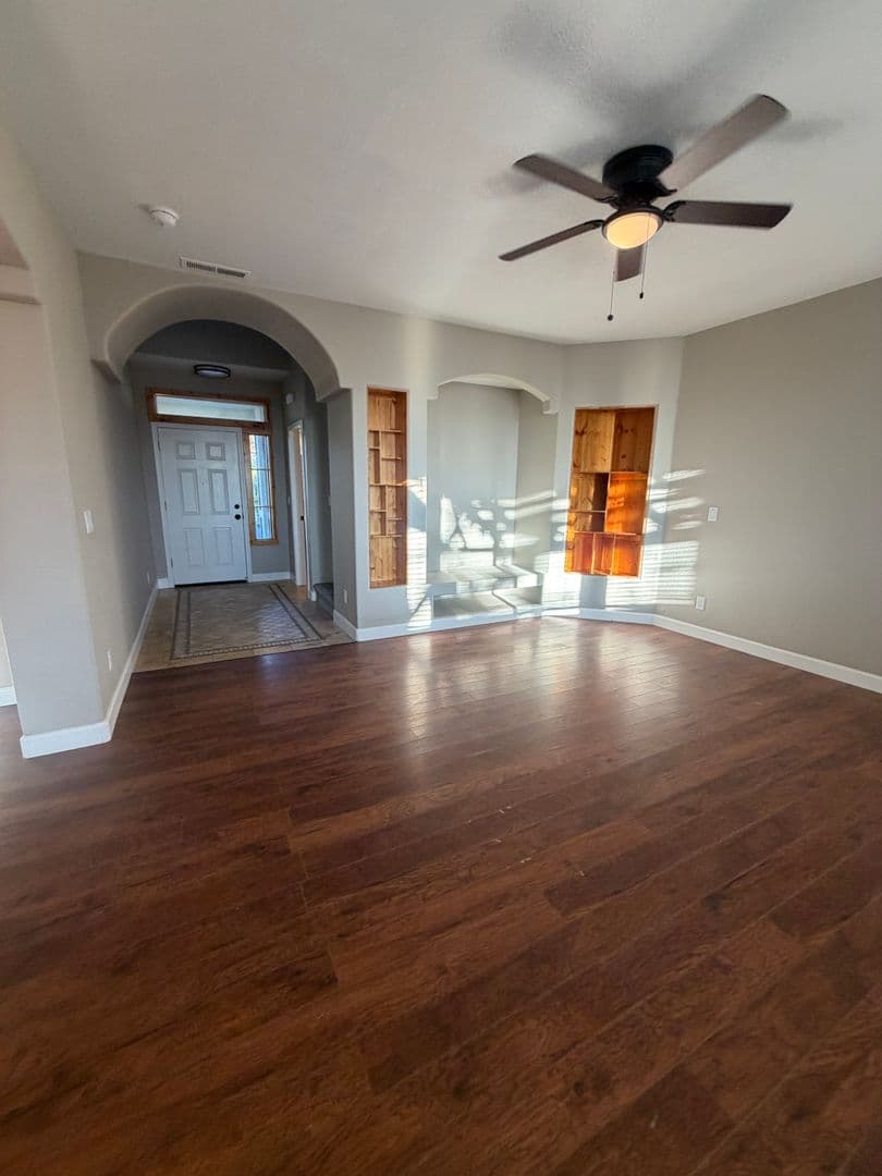 Reno House: 6212 Everest Drive