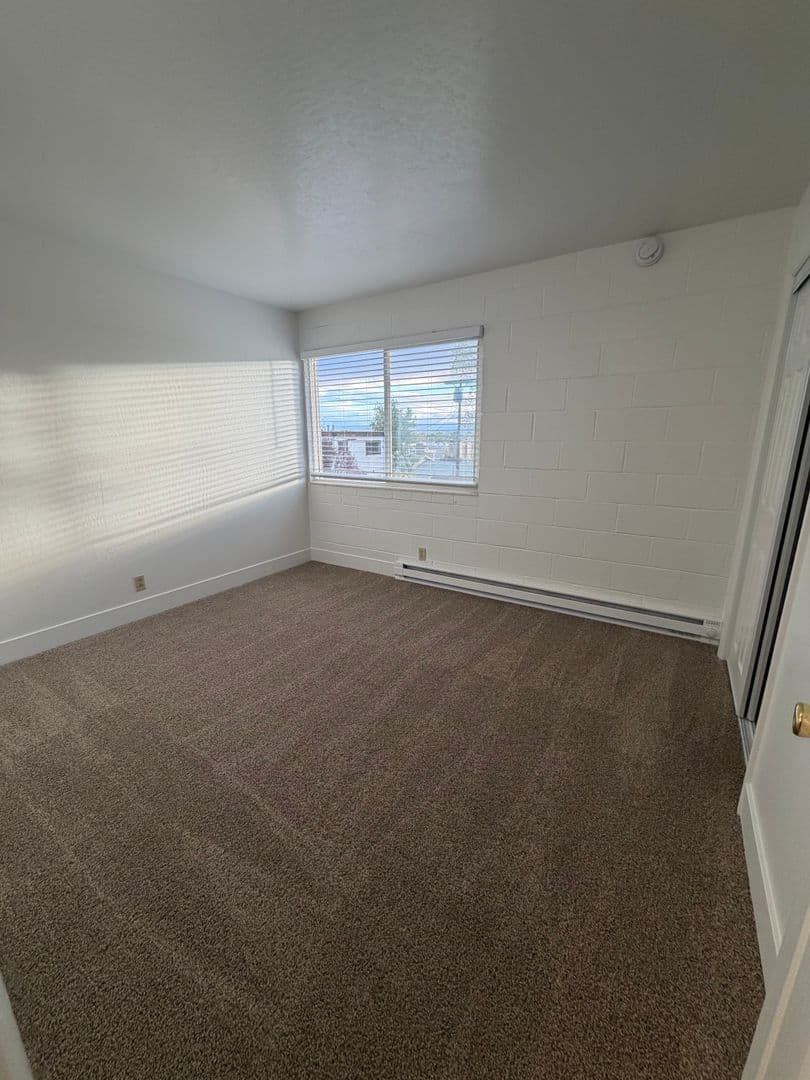 Reno Apartment: 1355 Carlin Street