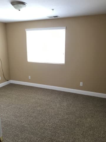 Sparks Apartment: 417 11th Street