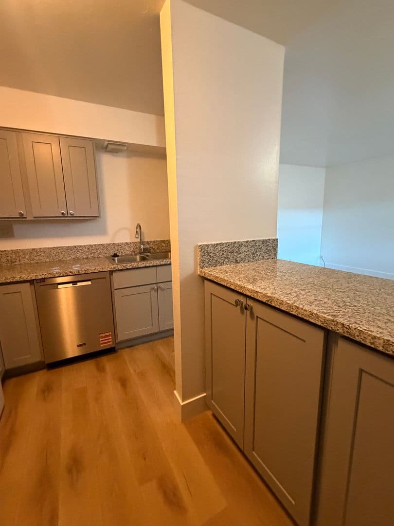 Reno Apartment: 1355 Carlin Street